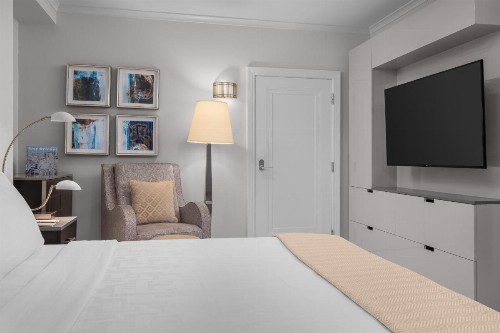 The Jung Hotel & Residences - image 37