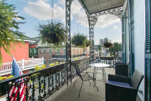 Lafitte Hotel & Bar - image 13