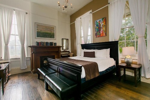 Lafitte Hotel & Bar - image 27