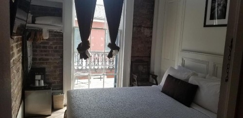 Lafitte Hotel & Bar - image 5