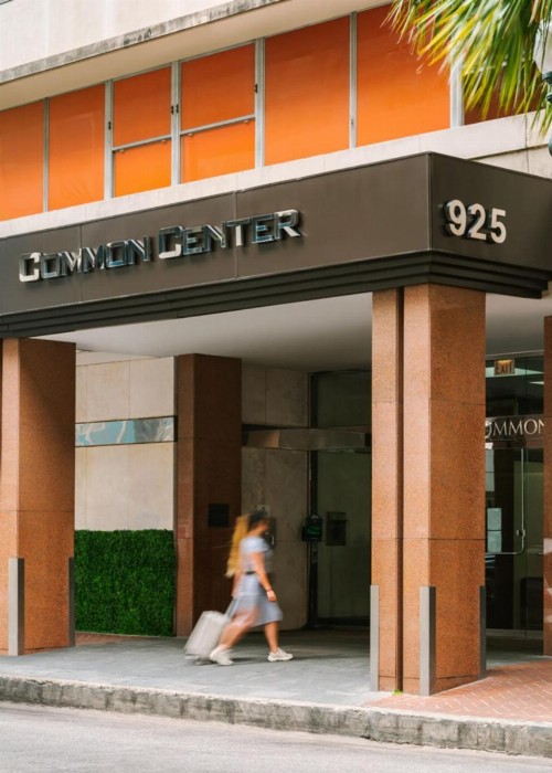 Sonder at Duncan Plaza - image 15