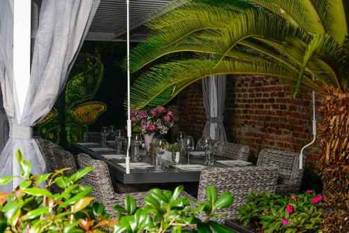 7 Bedroom - Sleeps 14! Next to Bourbon Street - image 2