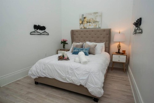7 Bedroom - Sleeps 14! Next to Bourbon Street - image 8