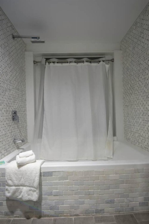 4 BR - Sleeps 8! Celebrity Villa Next to Frenchman St - image 16