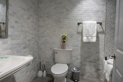 4 BR - Sleeps 8! Celebrity Villa Next to Frenchman St - image 22