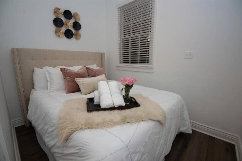 5 BR - Sleeps 8! Steps from Bourbon Street! - image 17