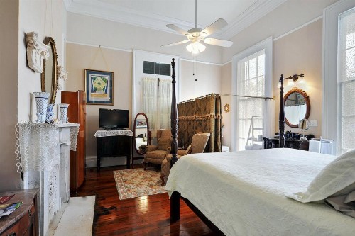 Ashton's Bed and Breakfast - image 35