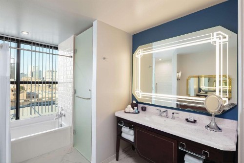The Higgins Hotel New Orleans Curio Collection By Hilton - image 21