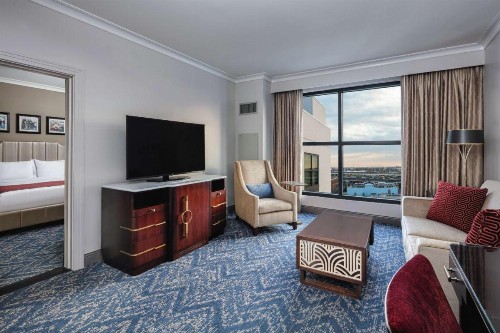 The Higgins Hotel New Orleans Curio Collection By Hilton - image 38