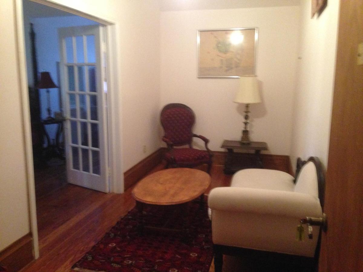 Oakview Bed and Breakfast - image 3