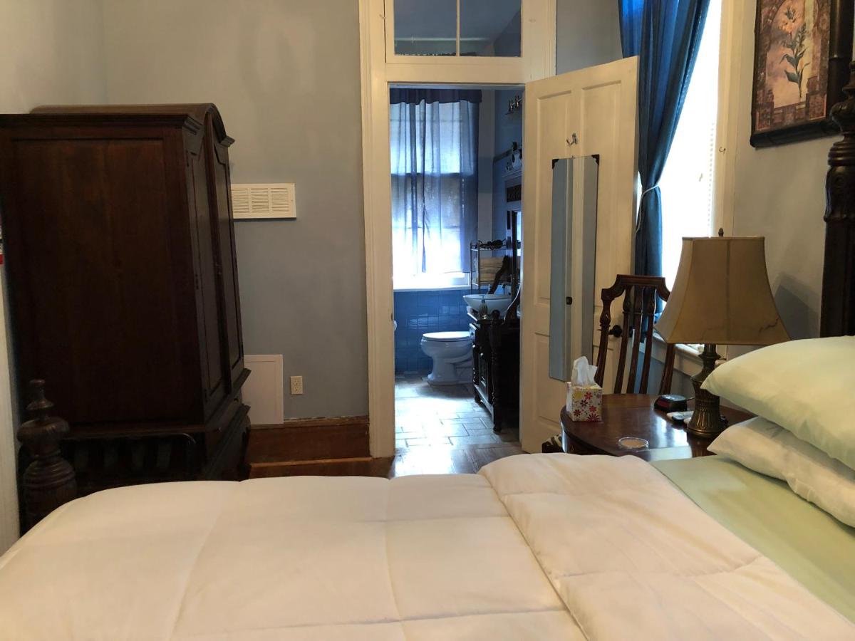 Oakview Bed and Breakfast - image 5