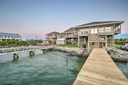 Luxe Waterfront Lake Pontchartrain Home with Dock! - image 8