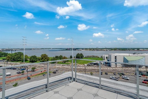 One11 Hotel - image 6