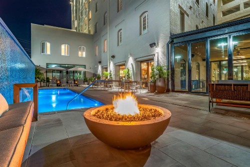 One11 Hotel - image 8