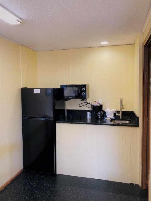 River Side Inn New Port Richey - image 11