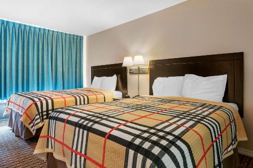 Rodeway Inn - image 19