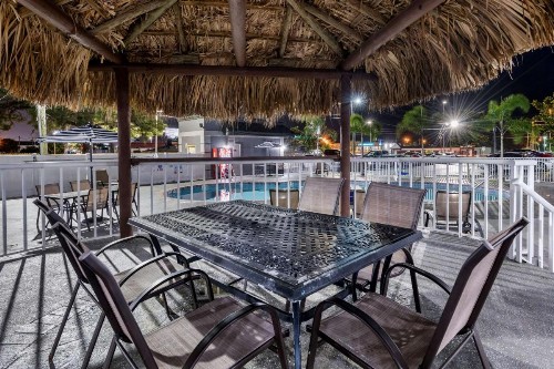 Rodeway Inn - image 24
