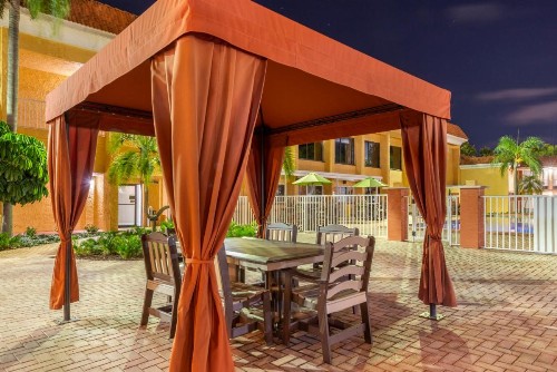Quality Inn and Suites Conference Center - image 20