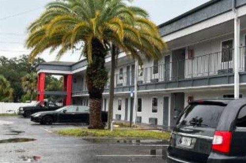 OYO Hotel New Port Richey Gulf Beach US-19 - image 20