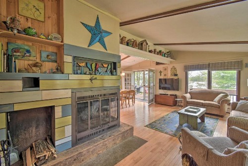 4 Season Lake House 7 Miles to Sand Valley! - image 4