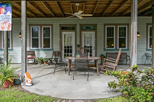 Anchor Inn NSB Bed and Breakfast - image 17