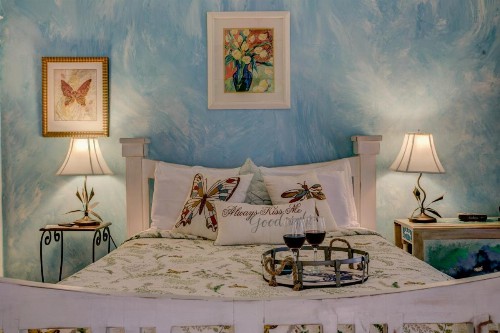 Anchor Inn NSB Bed and Breakfast - image 32