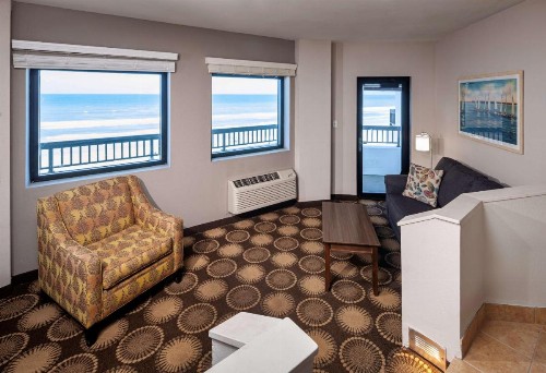 Best Western New Smyrna Beach Hotel & Suites - image 21