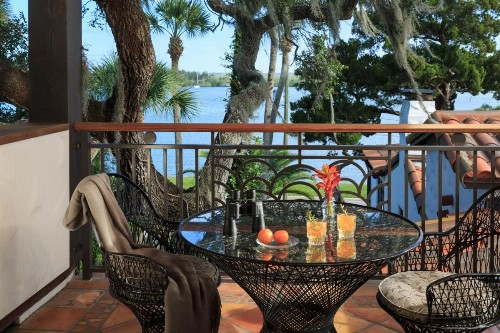 Black Dolphin Inn - image 40