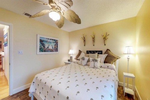 Colony Beach Club - image 5