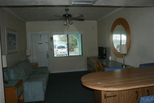 Sea Vista Motel - image 15