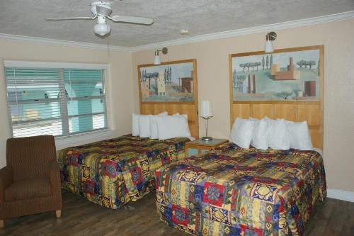 Sea Vista Motel - image 20