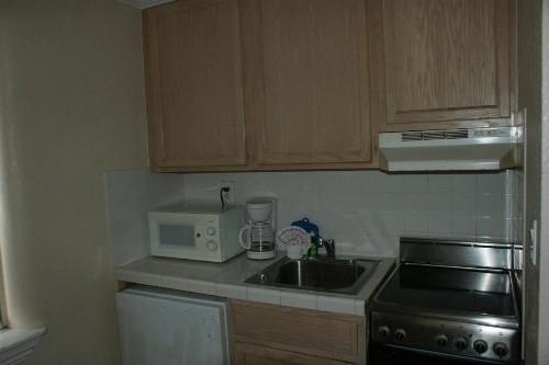 Sea Vista Motel - image 21