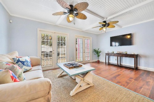Flamingo Cottage - image 7