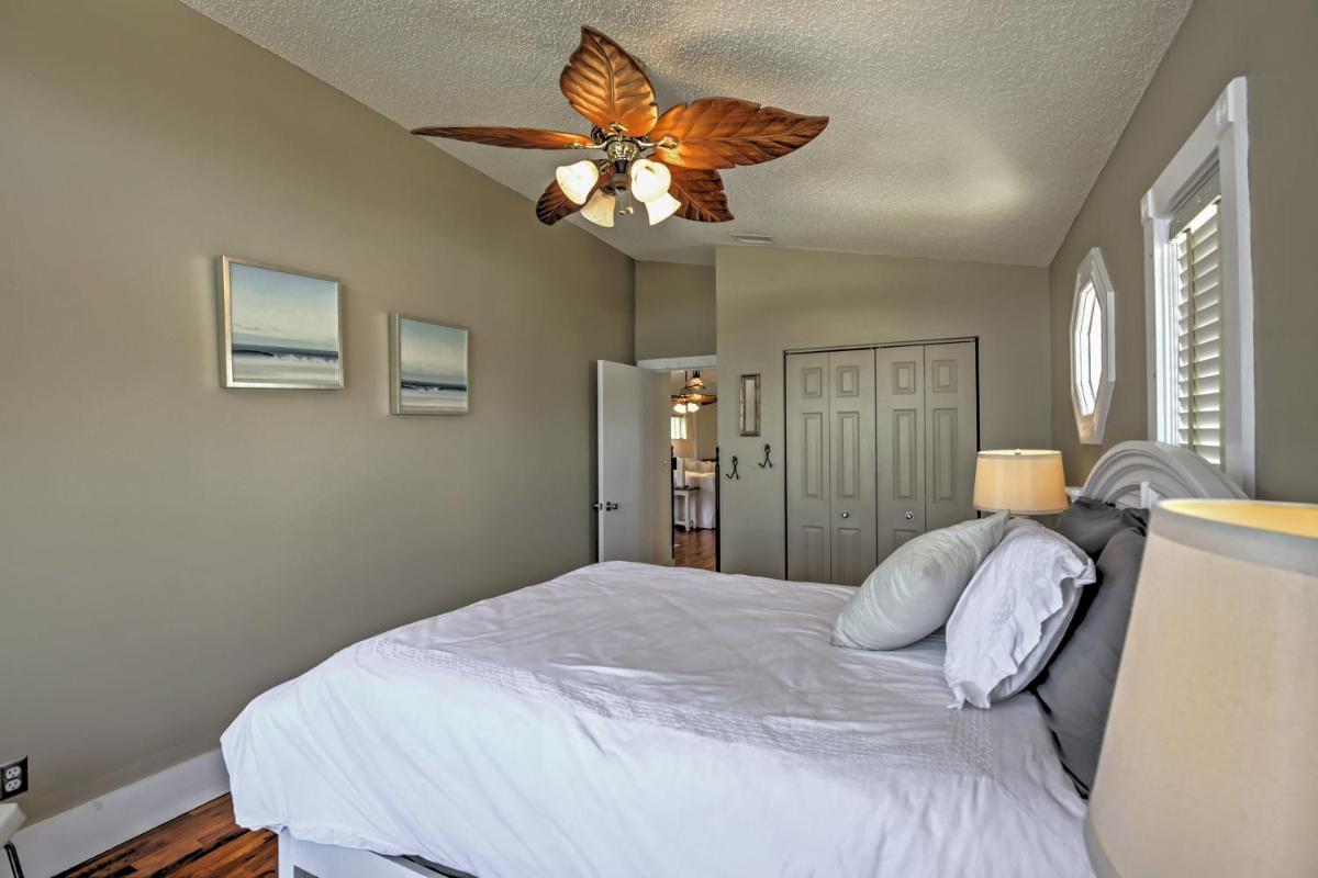 Lovely New Smyrna Beach House w/ Ocean Views! - image 5