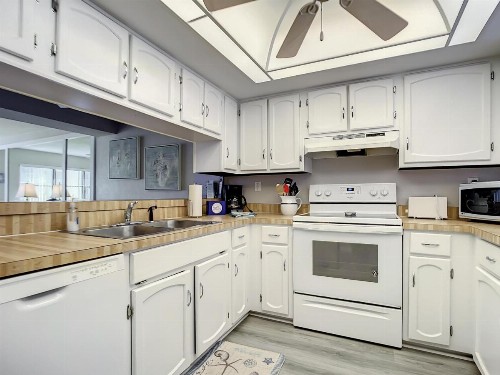 Castle Reef by Ocean Properties - image 12