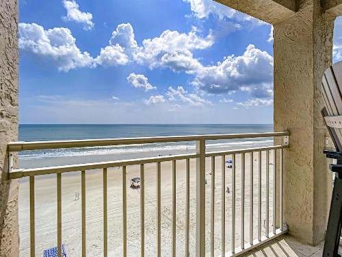Palm House by Ocean Properties - image 2