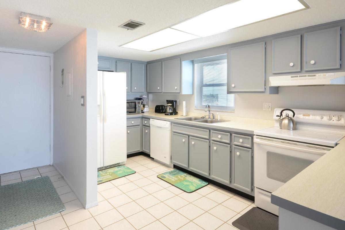 Ponce de Leon Towers by Ocean Properties - image 6