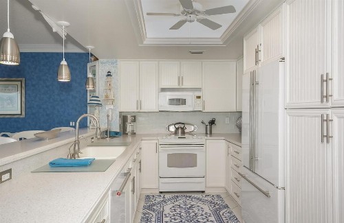 Surf & Racquet by Ocean Properties - image 13