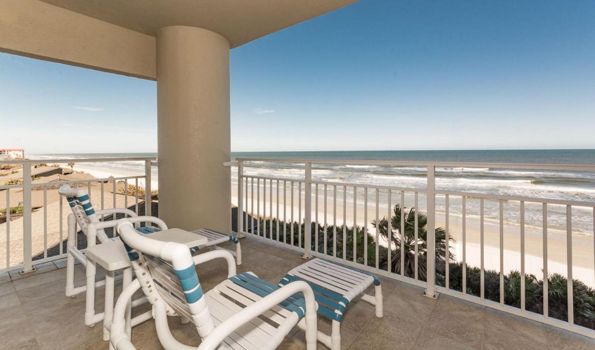 Surf & Racquet by Ocean Properties - image 3