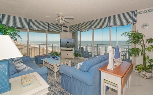 Surf & Racquet by Ocean Properties - image 5