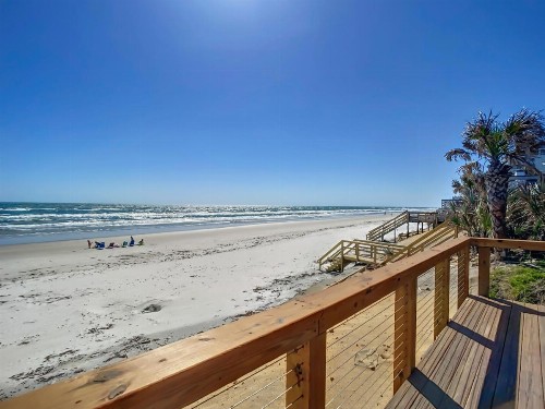Sea Dunes by Ocean Properties - image 2