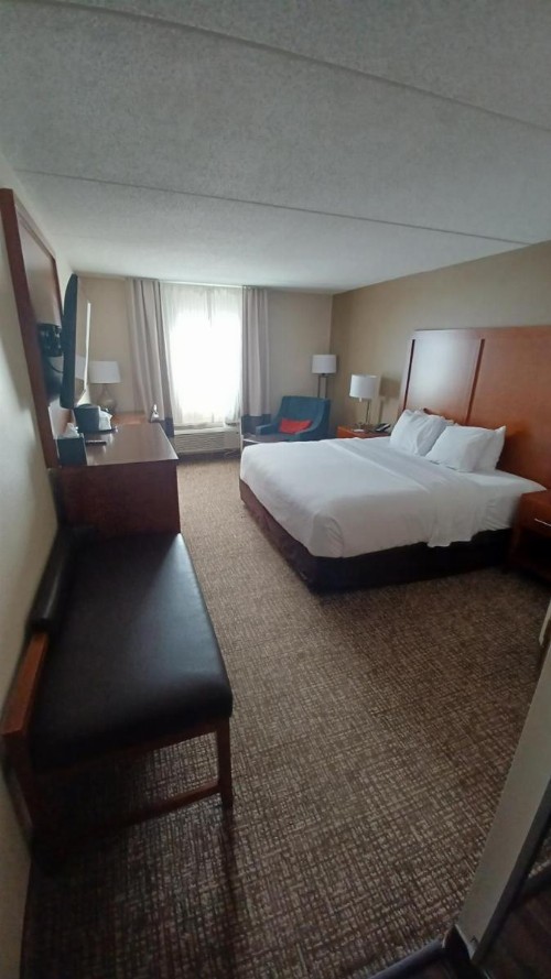Comfort Inn New Stanton - image 30