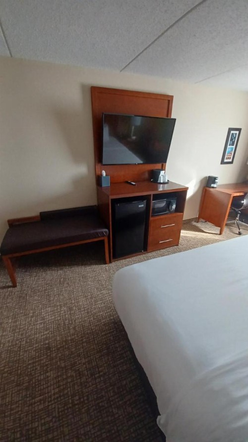Comfort Inn New Stanton - image 33