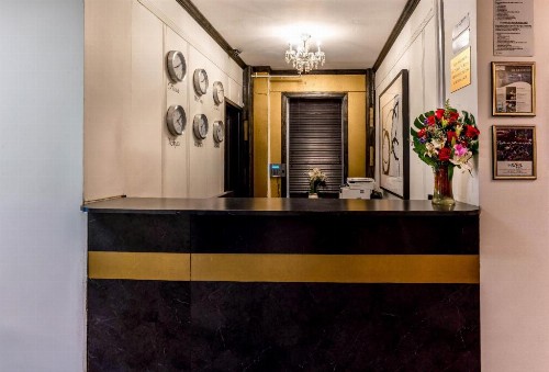 Royal Park Hotel - image 11