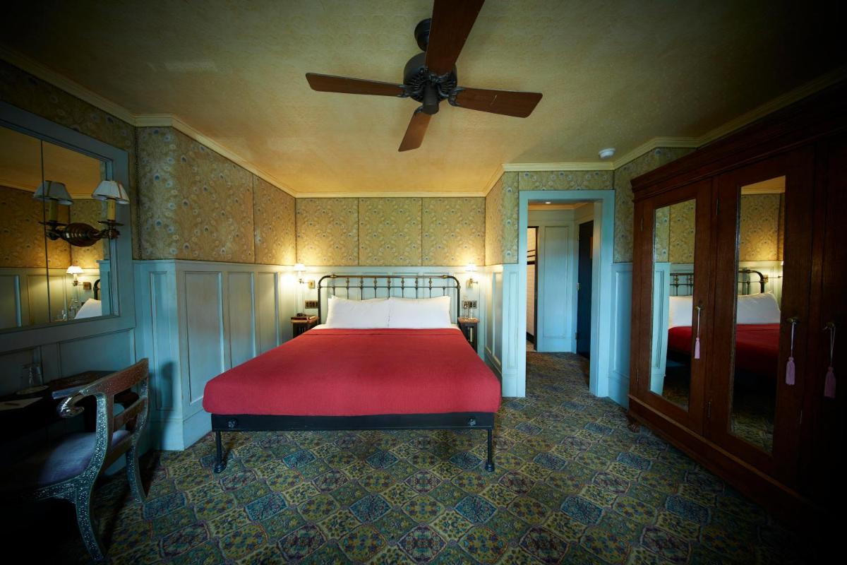 The Jane Hotel - image 6
