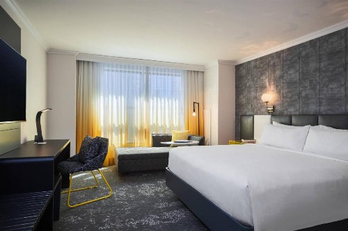 Renaissance New York Times Square Hotel - image 23