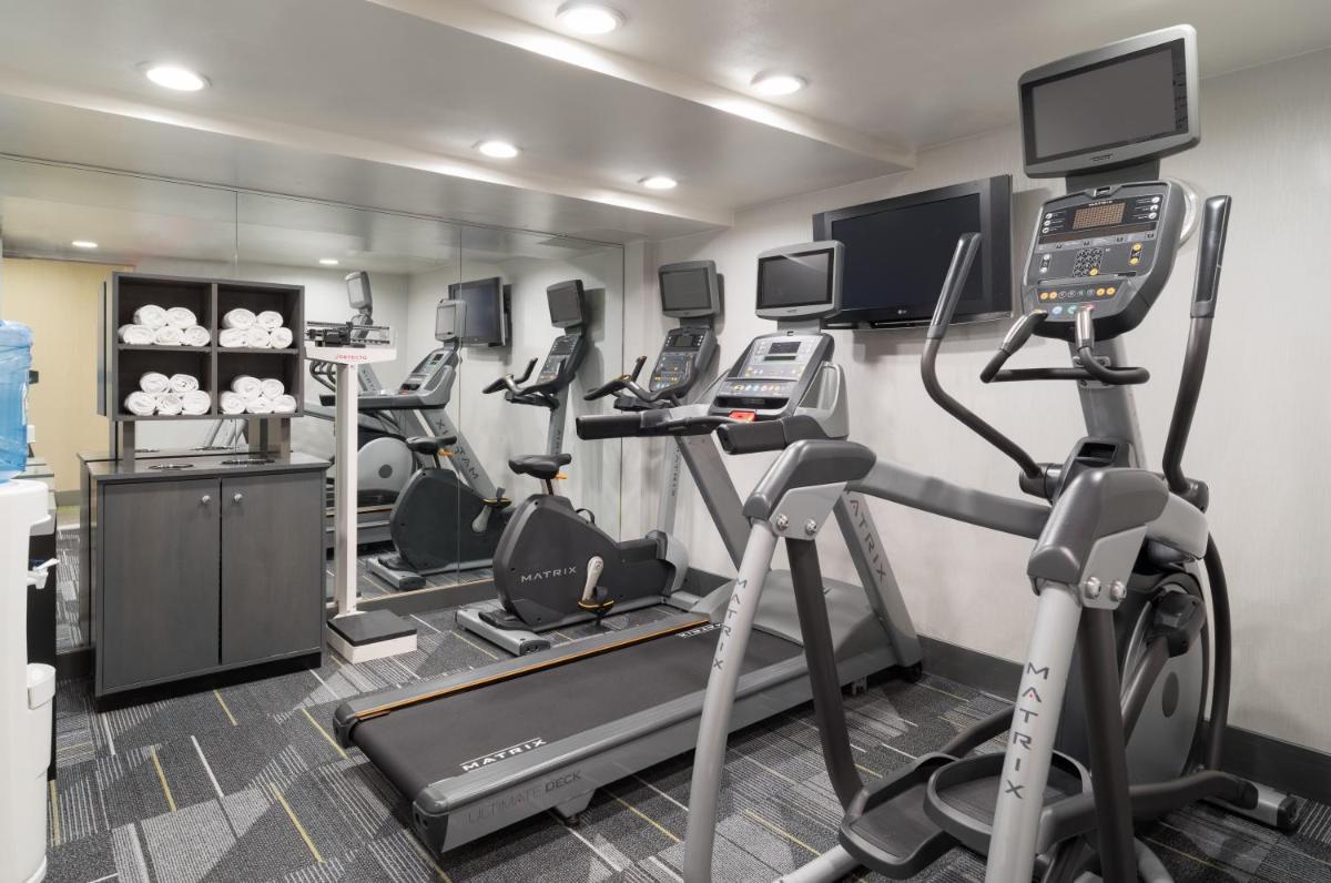 Holiday Inn Wall Street an IHG Hotel - image 5