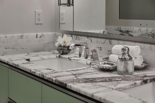 Loews Regency New York Hotel - image 14