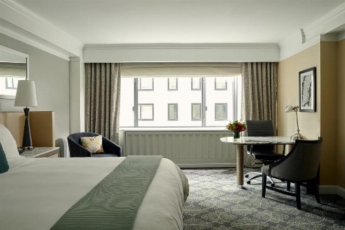 Loews Regency New York Hotel - image 29