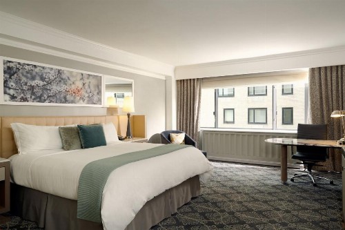 Loews Regency New York Hotel - image 30